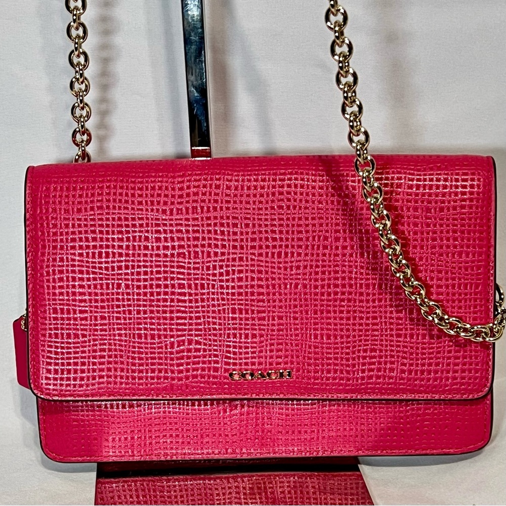 Like 🆕! Coach Madison "Pink Ruby" Embossed Leather Box Shoulder Bag/Crossbody💗